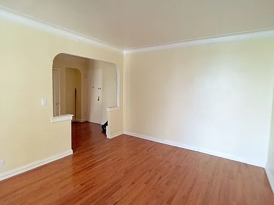 Rented by REAL New York | media 12