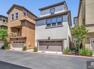 527 Odyssey Ln, Milpitas, CA 95035