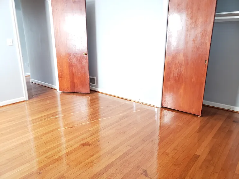 8705 Granby St — Photo 16