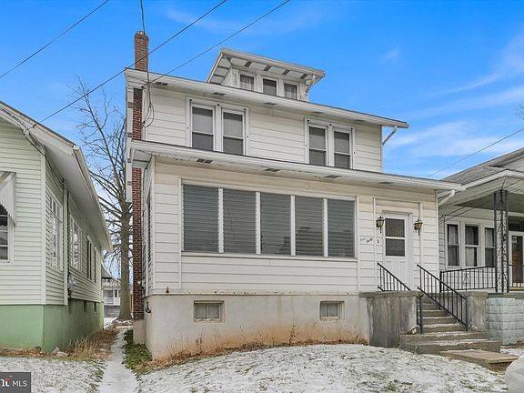5th image of 140 W Main St