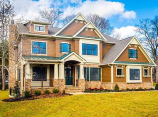 9814 Sunrise Rd, Vienna, VA 22181