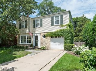 2320 Greenwood Ave, Wilmette, IL 60091