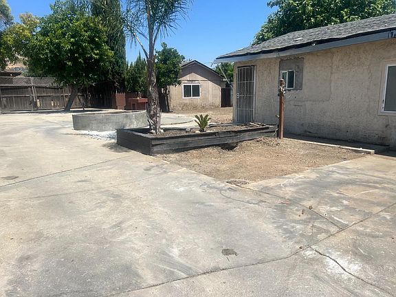 2nd image of 3124 Barletta Ln
