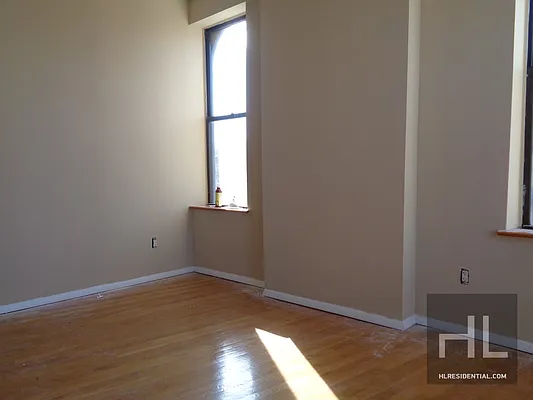 Rented by Highline Residential | media 4