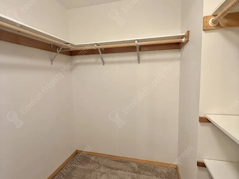 3092 NE Tahoe Ct — Photo 16