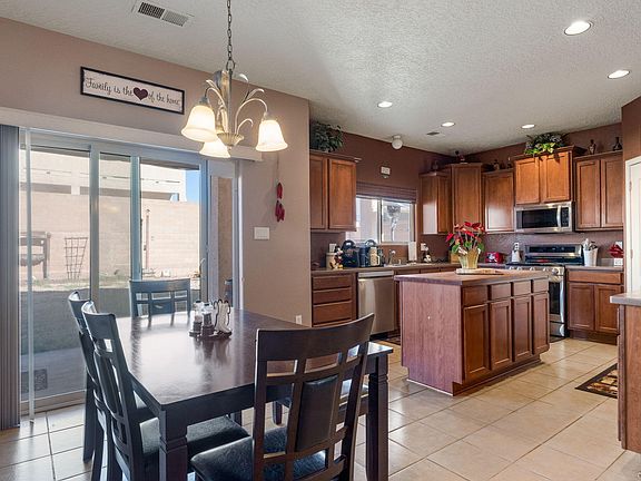 5th image of 1229 Sidewinder Rd NE