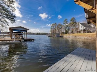 155 Moncure Ln, Henrico, NC 27842