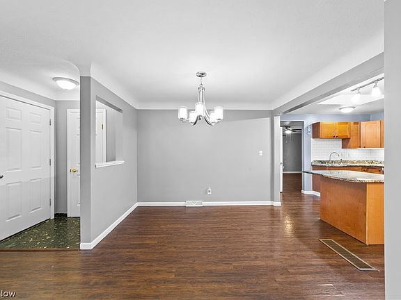 5th image of 1314 Jackie Ln