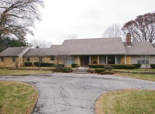 7948 Allisonville Rd, Indianapolis, IN 46250