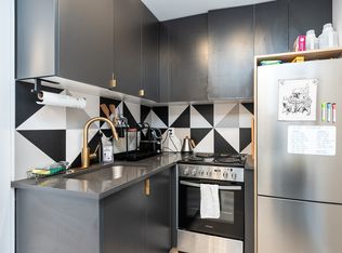 978 Kent Ave #5A, Brooklyn, NY 11205