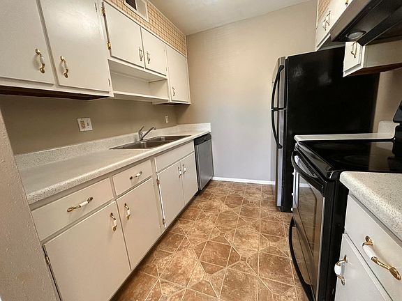 5th image of 900 Mountain Creek Rd APT D59