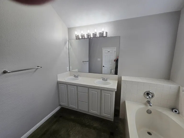 Master Bathroom with double vanity