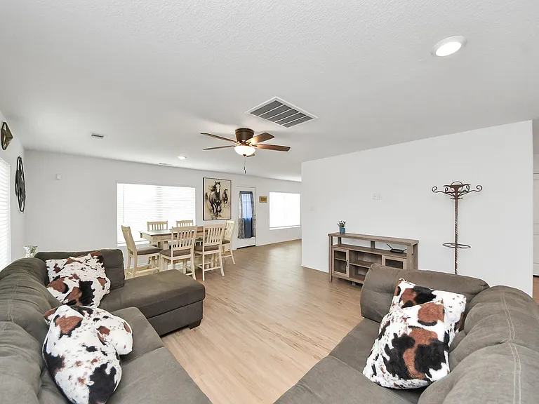26915 Wilderye Cove Ln — Photo 4