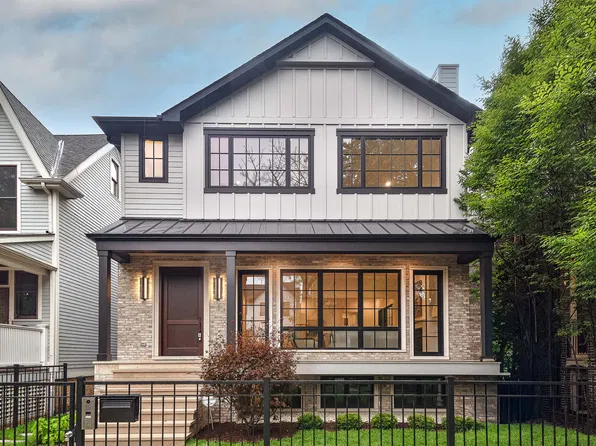 1907 W Cuyler Ave, Chicago, IL 60613