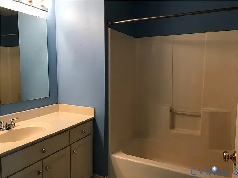 2395 Manakintown Ferry Rd — Photo 16