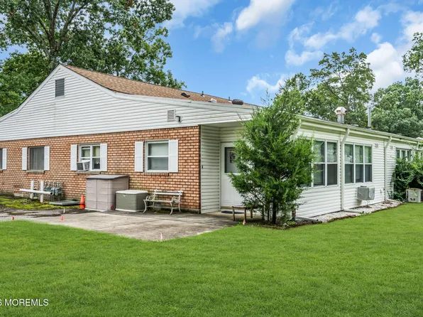 9 Willow Street #D, Toms River, NJ 08757