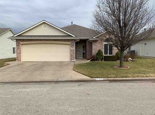 870 Par Dr, El Dorado, KS 67042