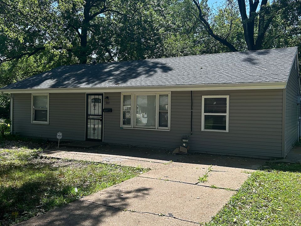 1st image of 9717 Vickie Pl