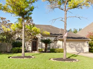 819 Misty Ridge Ct, Sugar Land, TX 77479