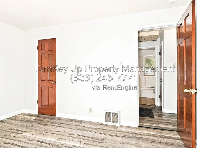 8234 Airport Rd — Photo 5