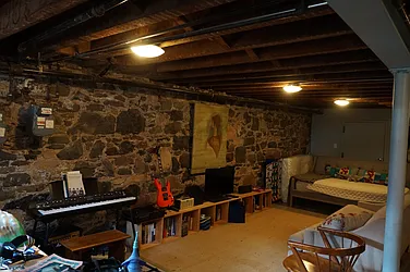 Rented by Alexandra Ferguson, LREB