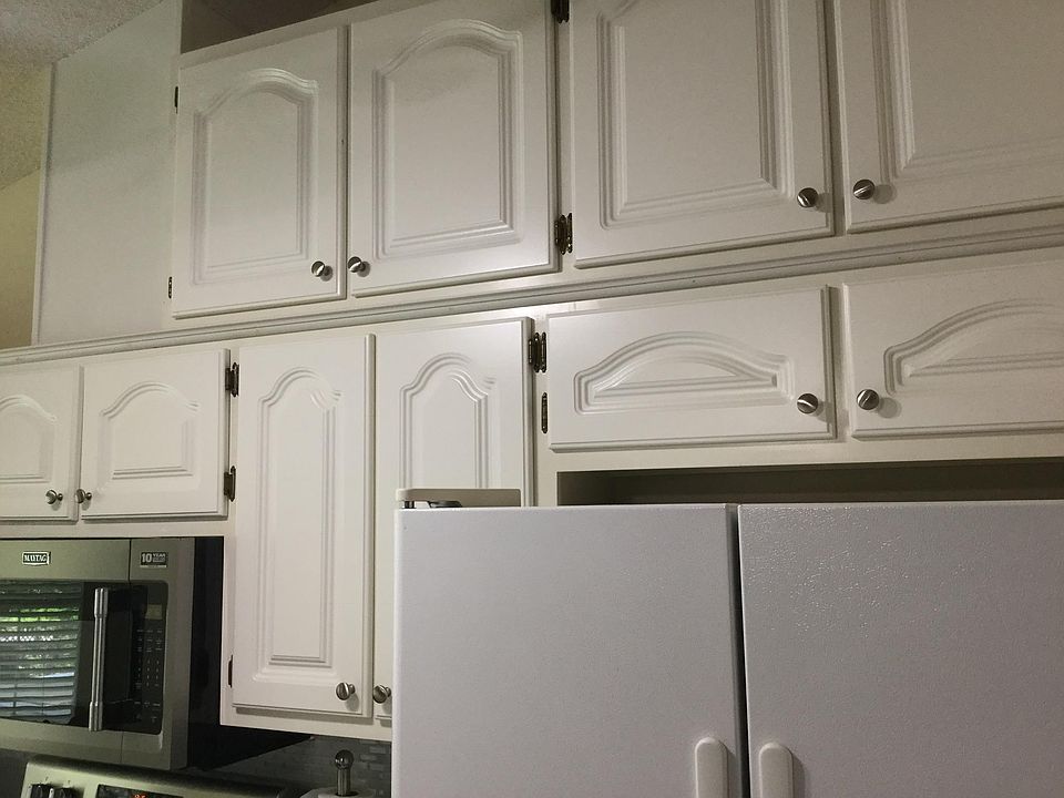 1st image of 9688 Hollowbrook Dr