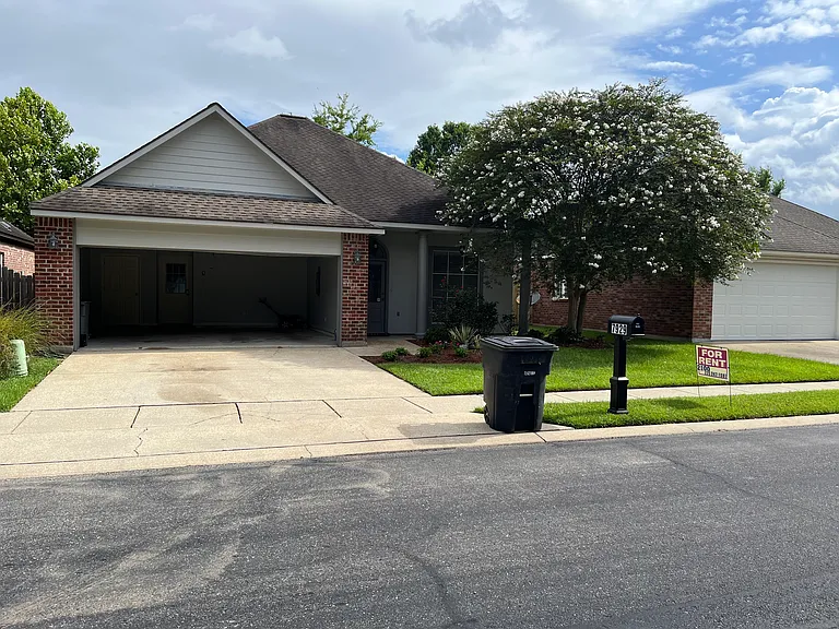 7929 Essen Cove Dr — Photo 2