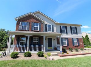 1232 Parkside Dr, Batavia, OH 45103