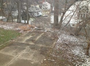 957 Dunham St SE, Grand Rapids, MI 49506