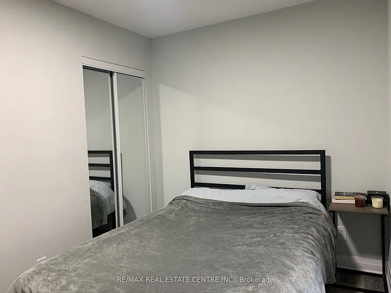 34 Caledonia Rd — Photo 12