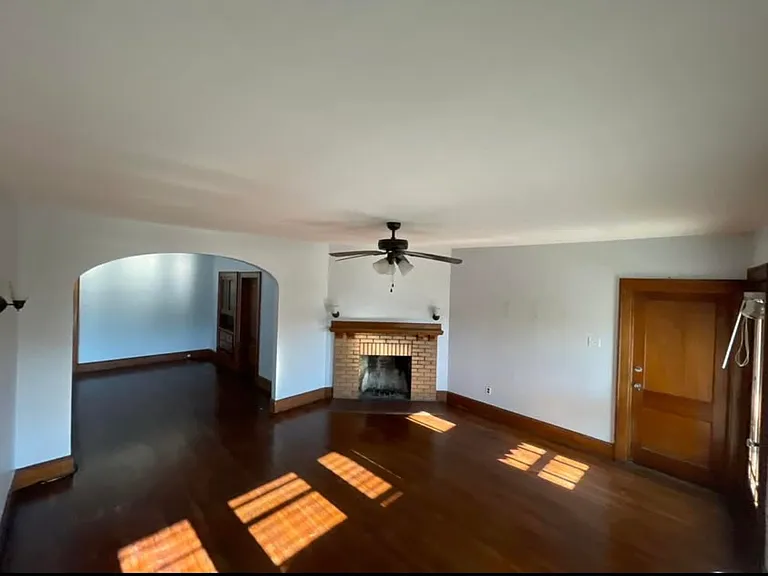 75 Sefton Dr — Photo 3