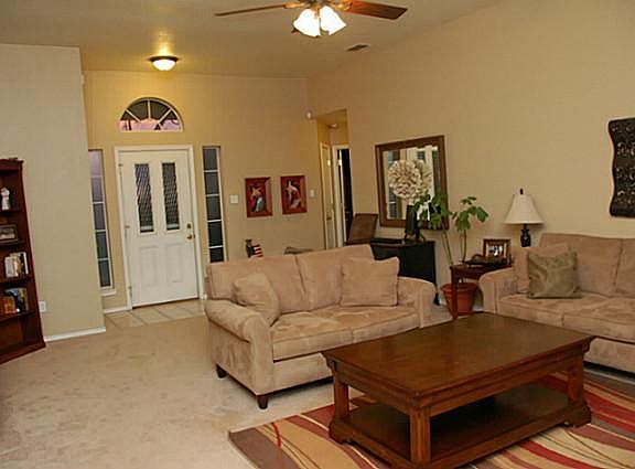 5th image of 6417 Twin Oaks Dr