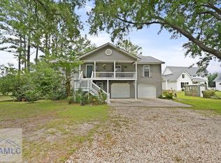 132 River Rd, Midway, GA 31320