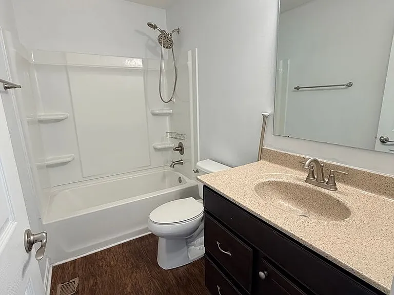 1321 Horse Shoe Bnd — Photo 27