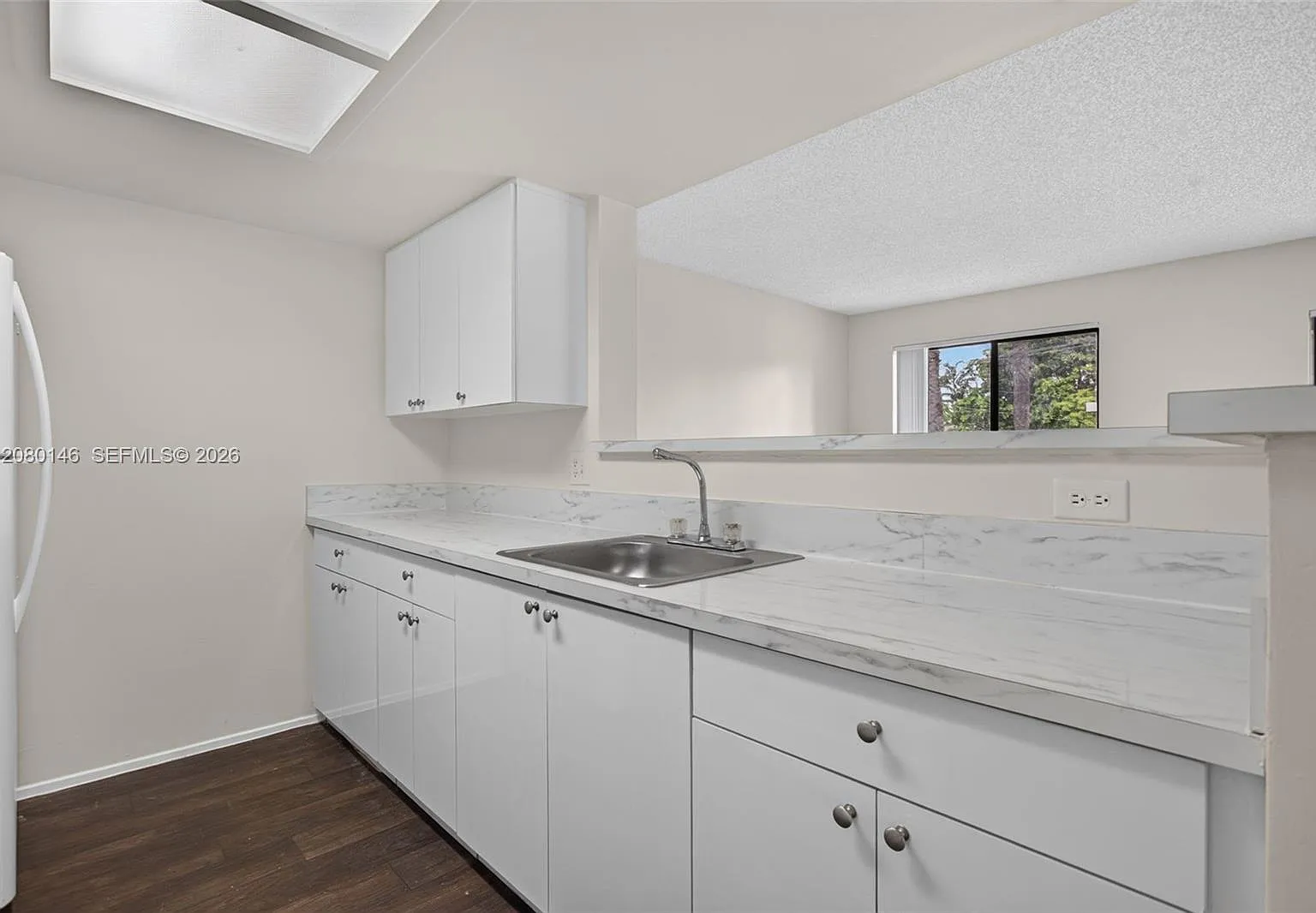 Crescent Cove Condo — Photo 3