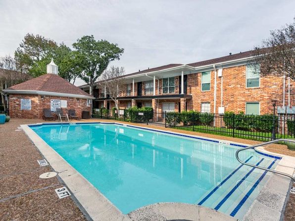 5410 N Braeswood Blvd #SE-772