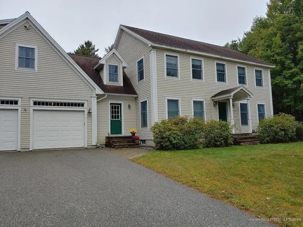 75 Fieldstone Dr, North Yarmouth, ME 04097