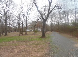 8540 Ridge Rd, Keithville, LA 71047