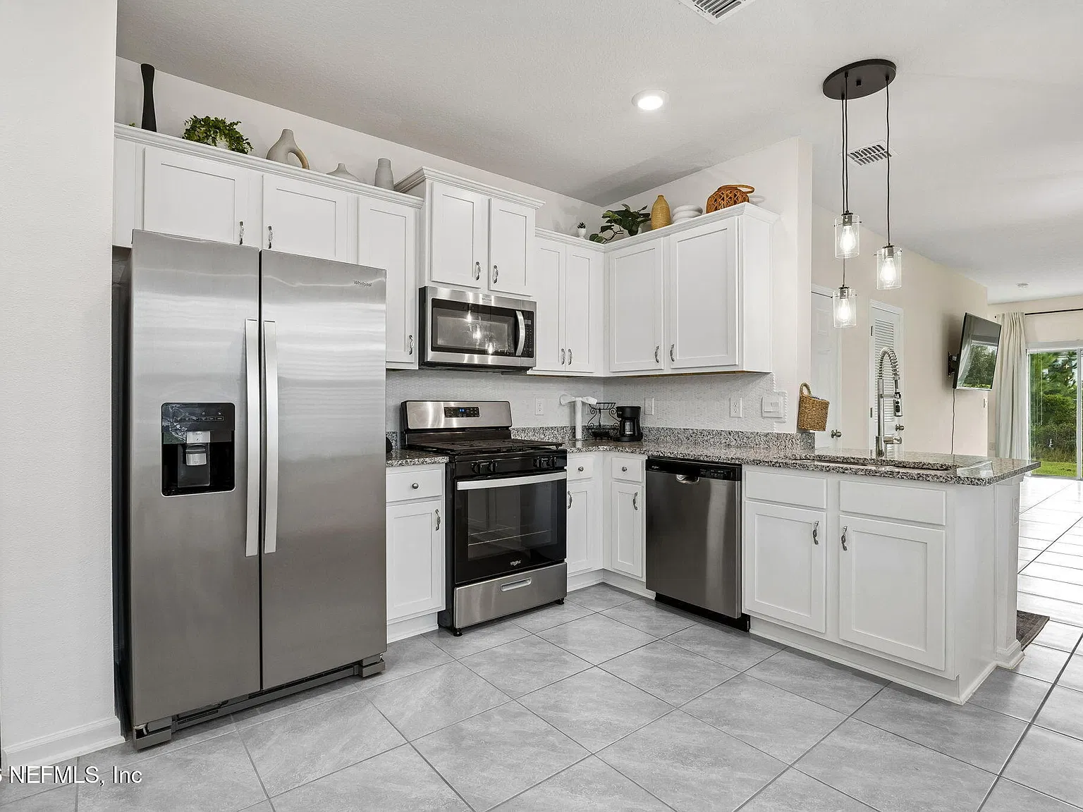 3 bed, 2.5 bath, 1502 sqft, $2,150 — Photo 1