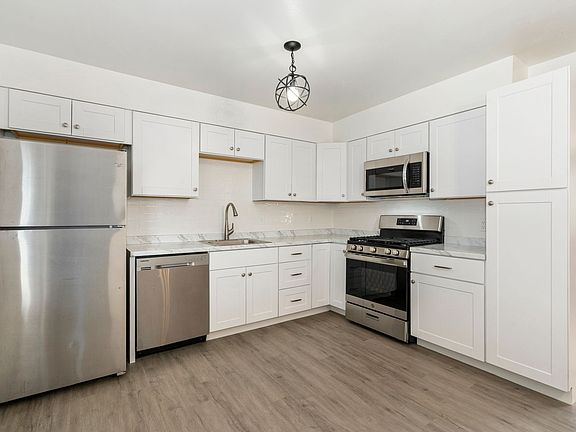 5th image of 1007 Redwood Dr