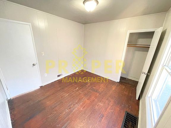 5th image of 320 Lorenz Ave