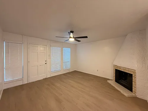 3002 N 70th St #111 Photo 1
