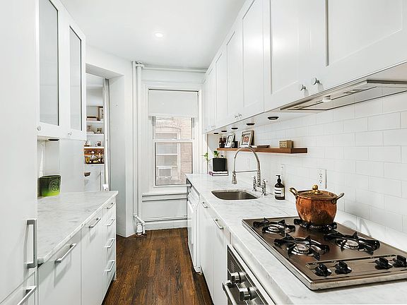 2nd image of 25 Charles St APT 2C