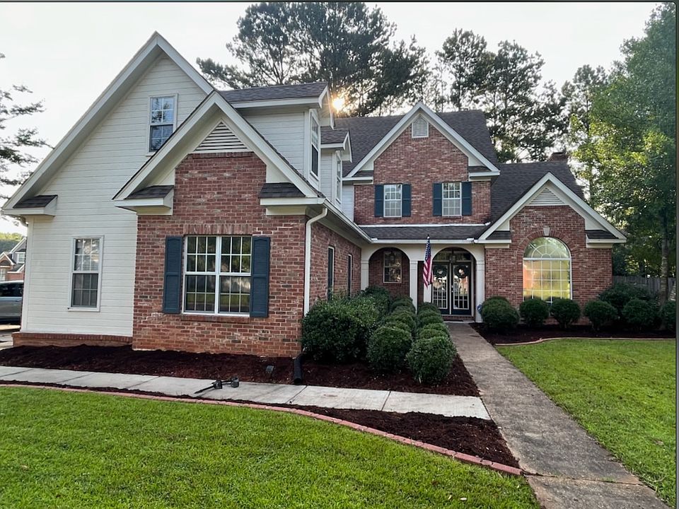 1st image of 121 Hunnington Dr