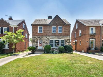 3878 Faversham Rd, University Heights, OH, 44118
