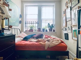 413 S 42nd St APT 1, Philadelphia, PA 19104