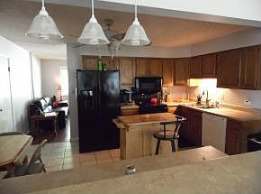 4th image of 536 S Western Dr