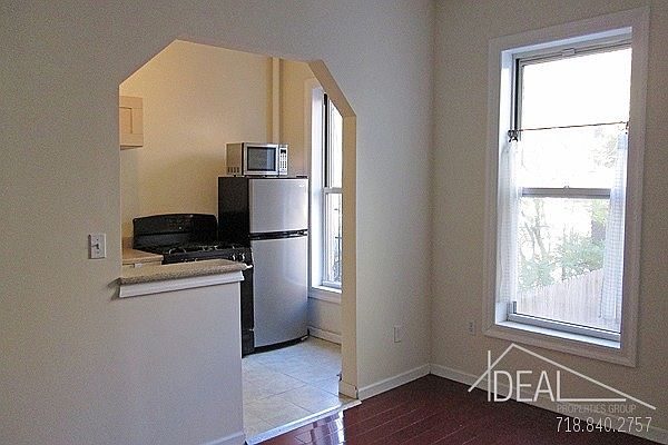 2nd image of 473 Bergen St