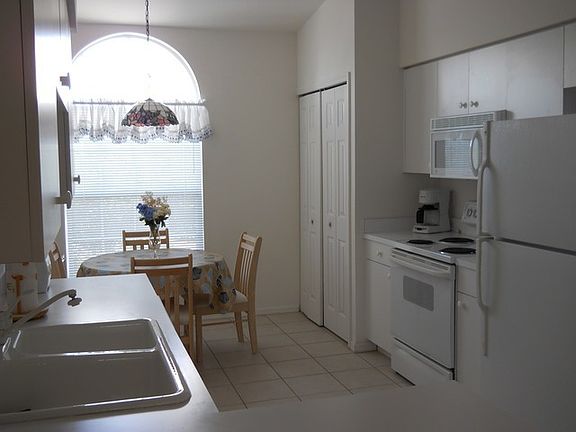 3rd image of 28861 Bermuda Lago Ct Unit 301