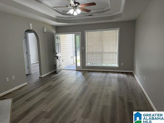 5th image of 195 Sugar Hill Ln